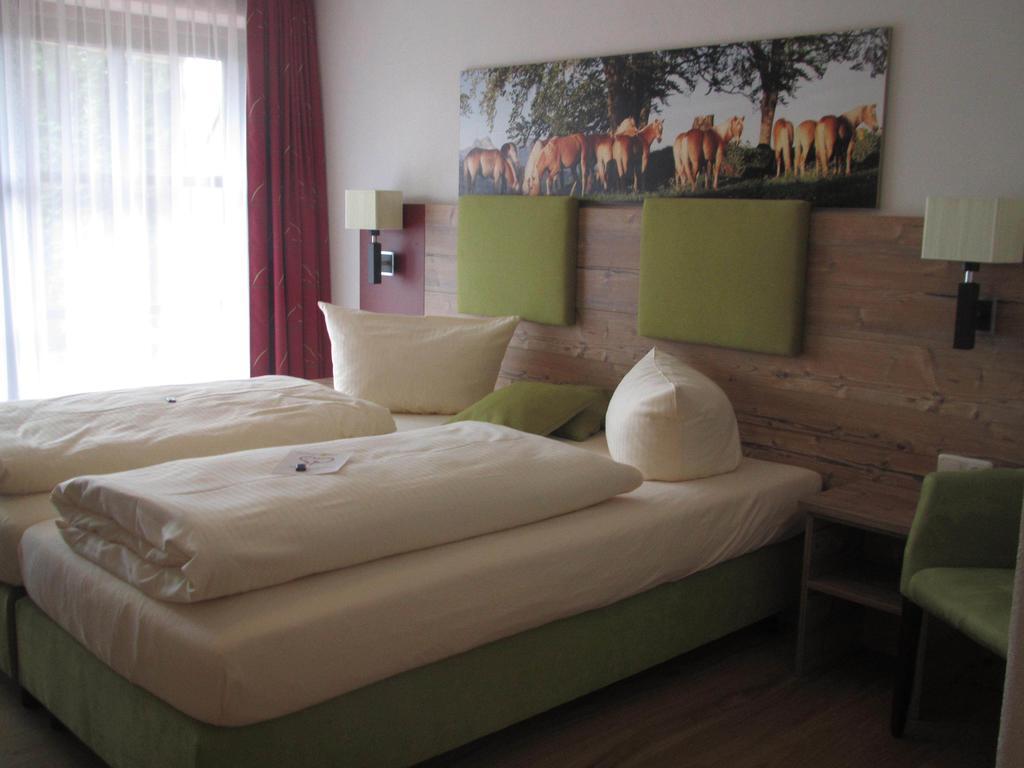 Hotel Haflingerhof Roßhaupten Habitación foto